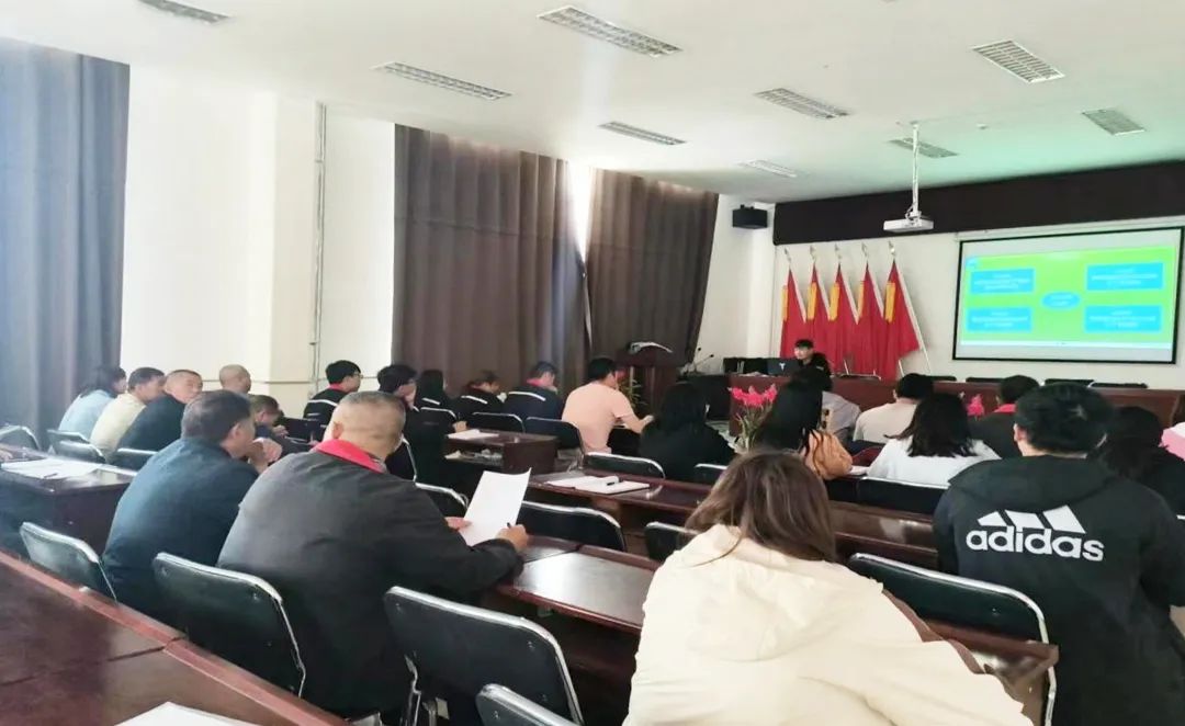 加强溶矿技术培训，，，全面提升专业水平